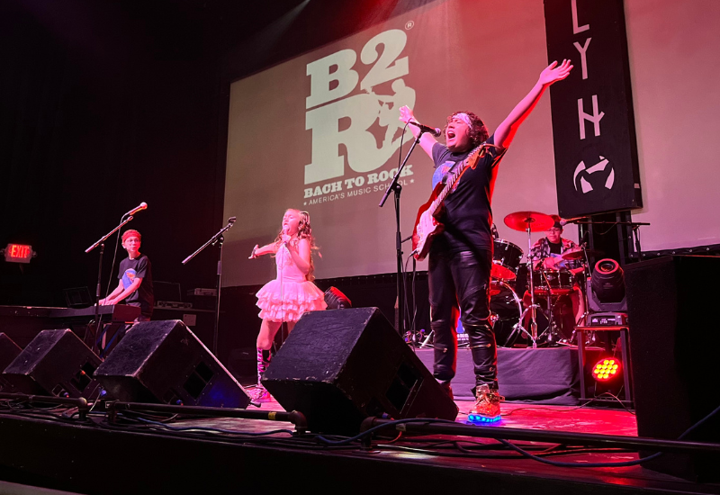 battle of the bands students on stage